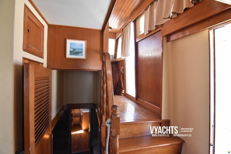 American Marine Alaskan 49
