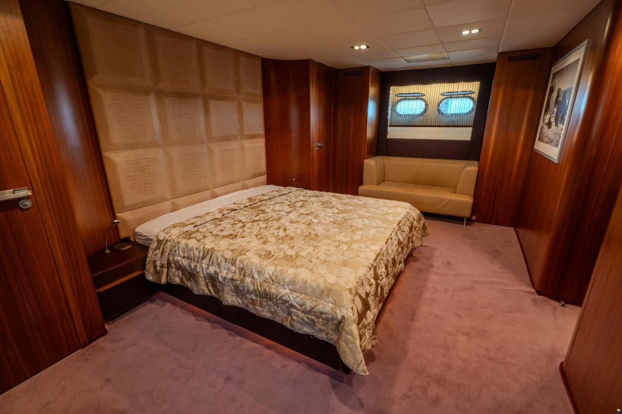 Tecnomar Velvet 35