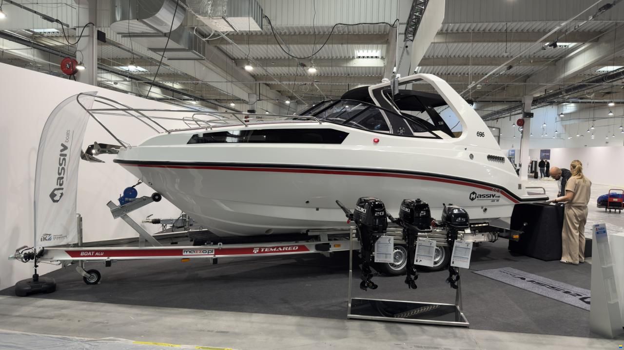 Massiv Boats Cabin 695