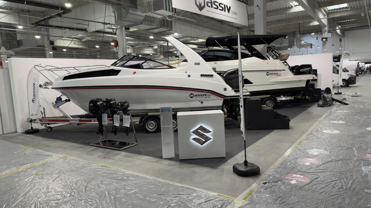 Massiv Boats Cabin 695