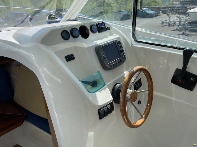 Beneteau Antares 6