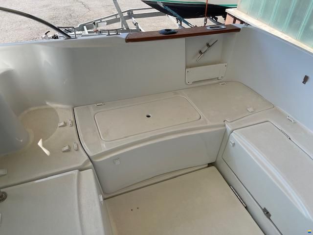 Beneteau Antares 6
