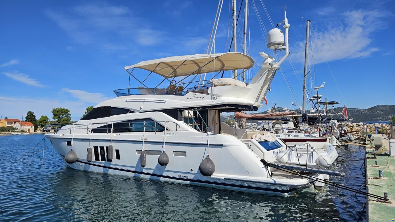 Fairline Squadron 58