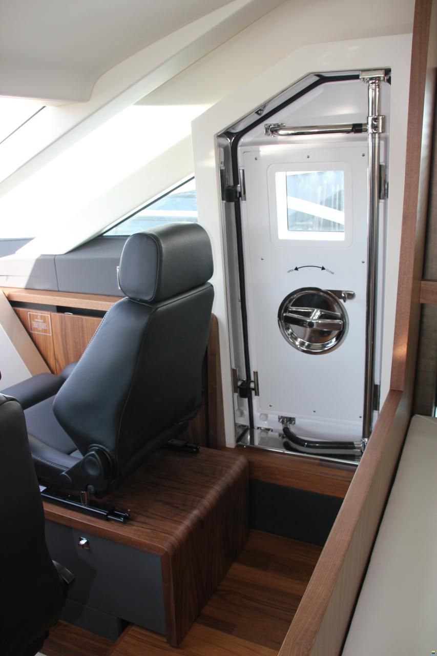 Fairline Squadron 58