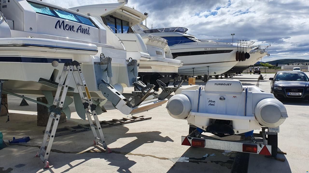 Fairline Squadron 58