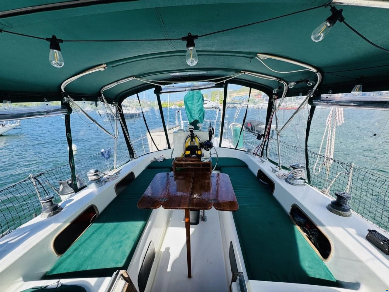 Irwin 41 CC Ketch