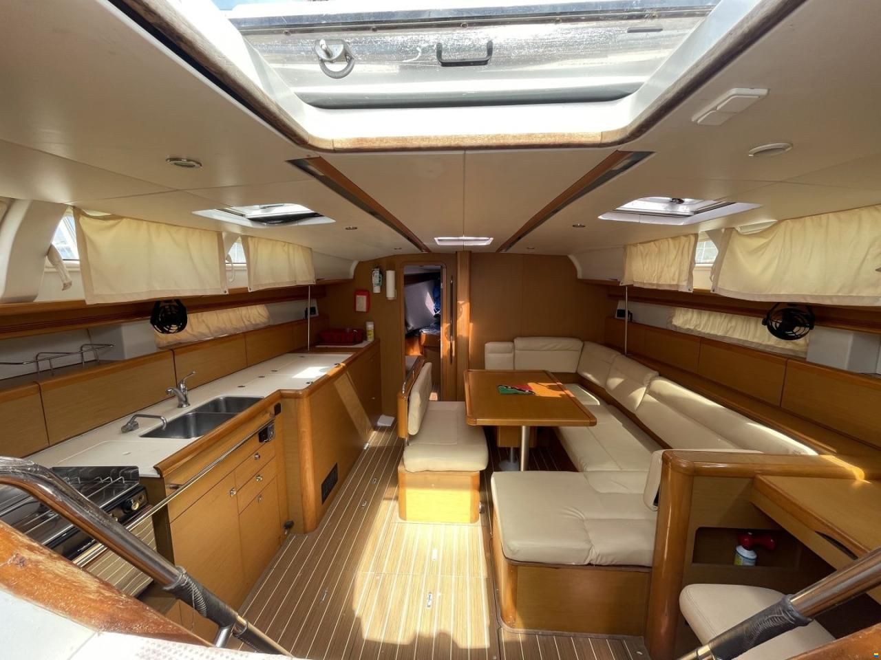 Jeanneau 44i
