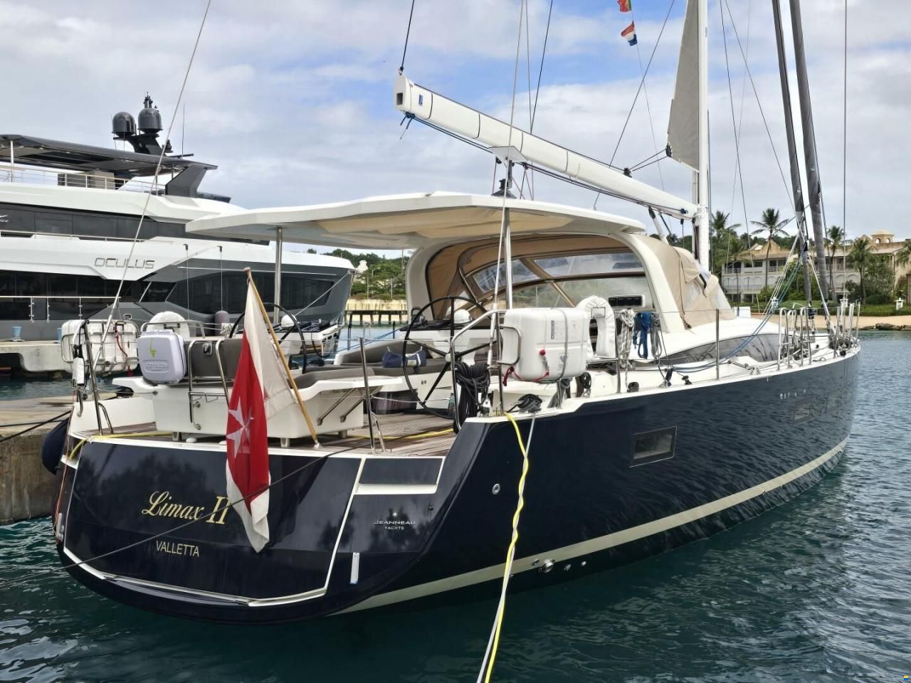 Jeanneau 65