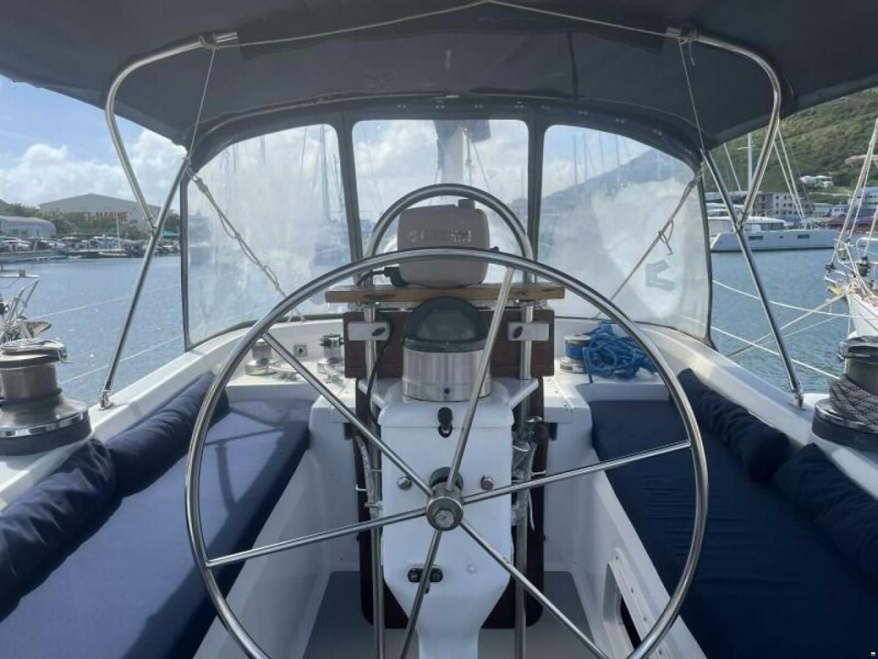 C&C Yachts 43 Landfall
