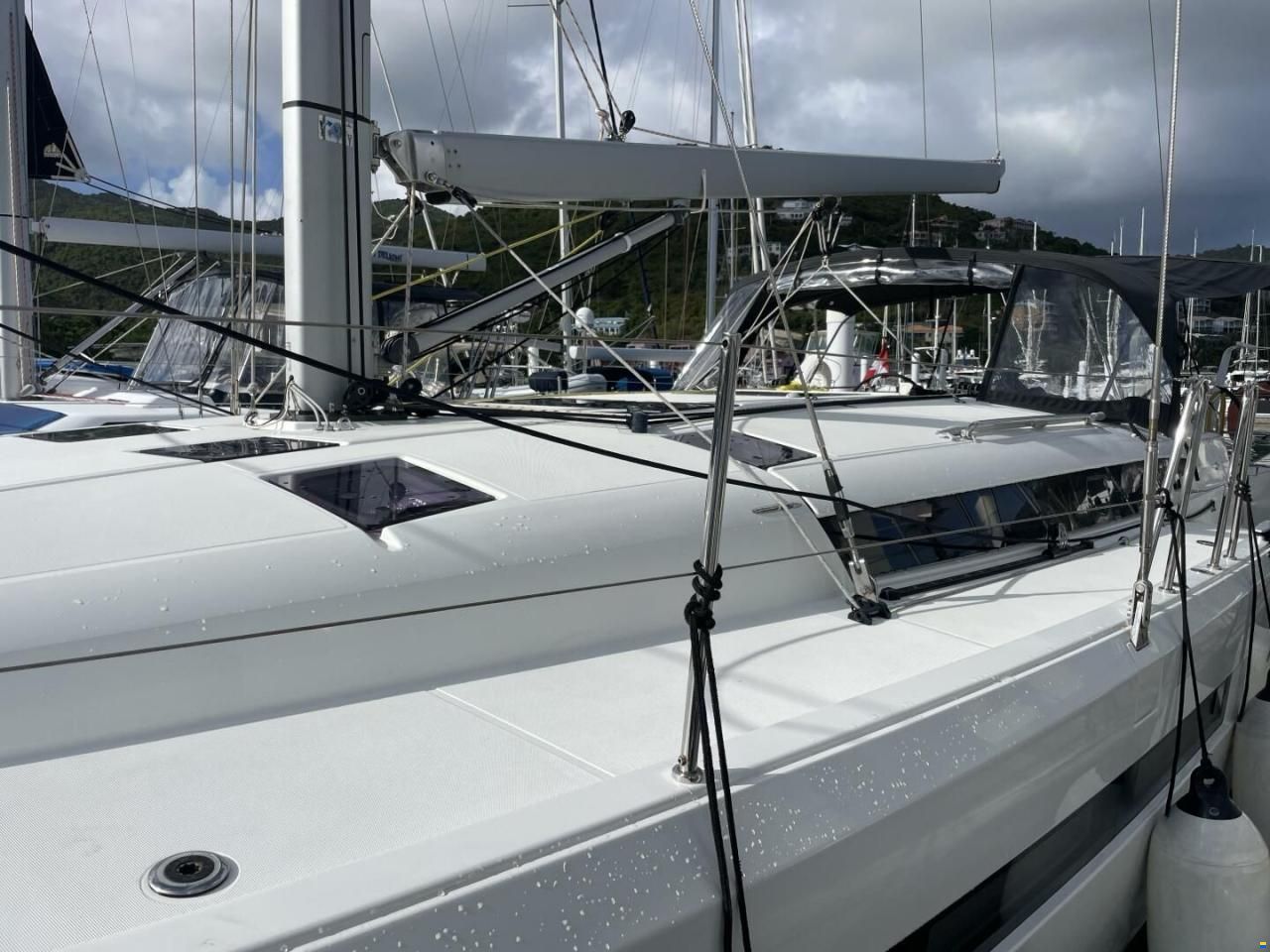 Jeanneau 490