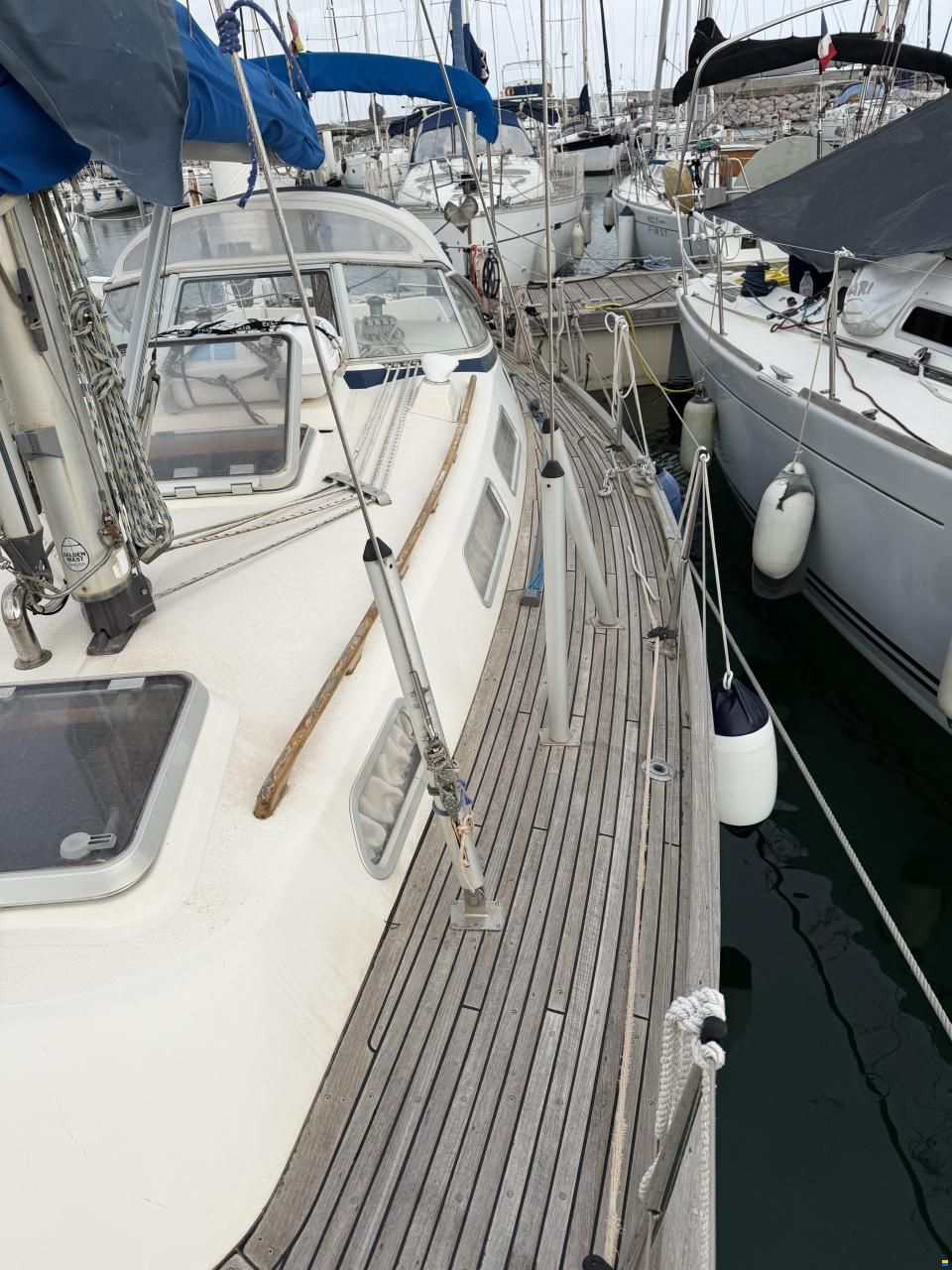 Hallberg-Rassy 34