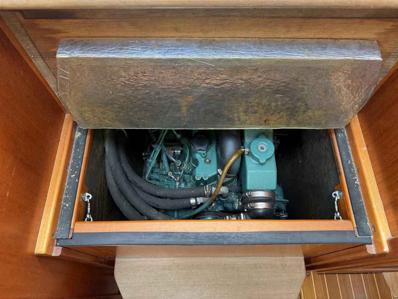 Hallberg-Rassy 34