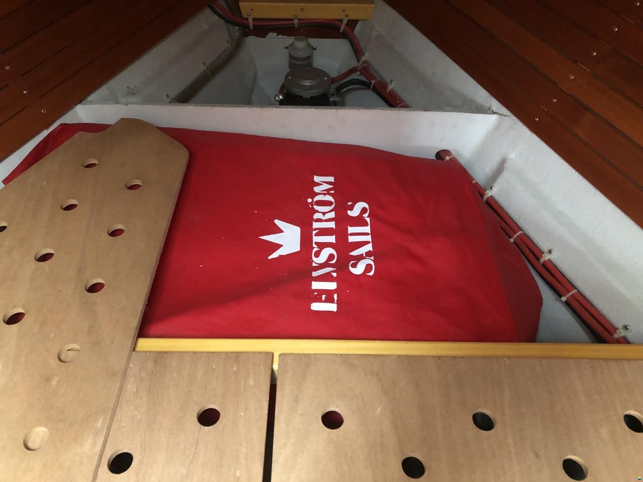 Hallberg-Rassy 34