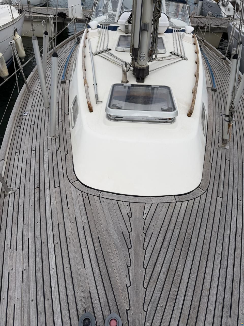 Hallberg-Rassy 34