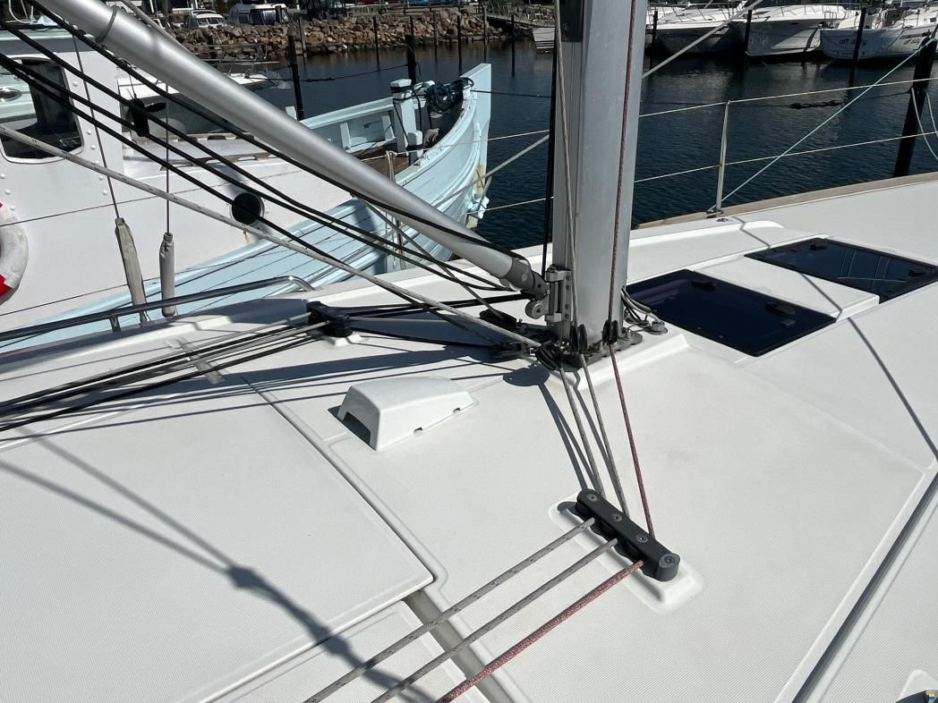 Beneteau Oceanis 38