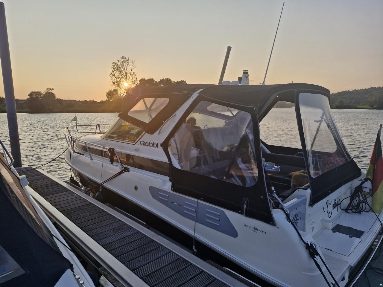 Gobbi 27 Cabin