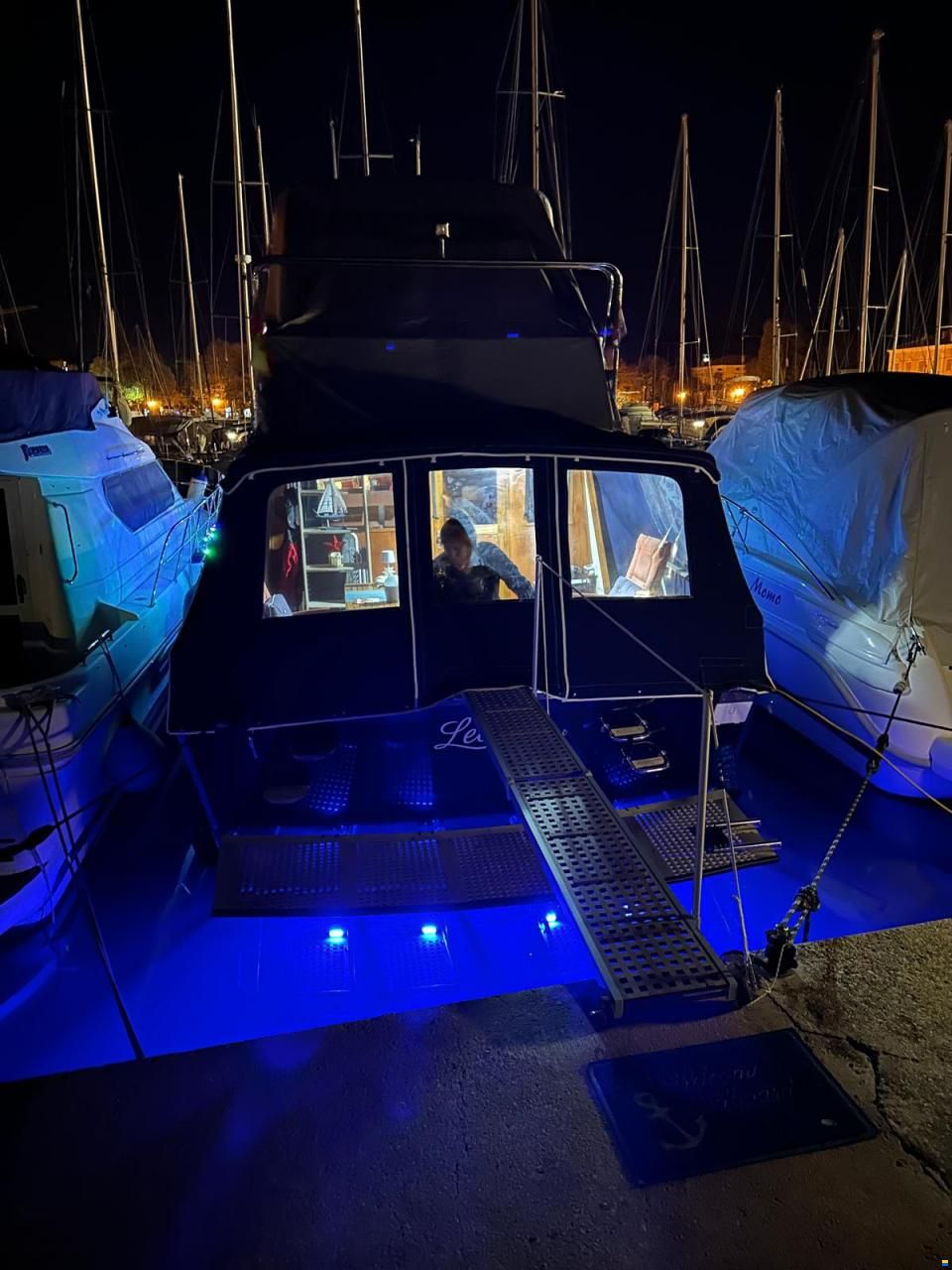 Versilcraft 37