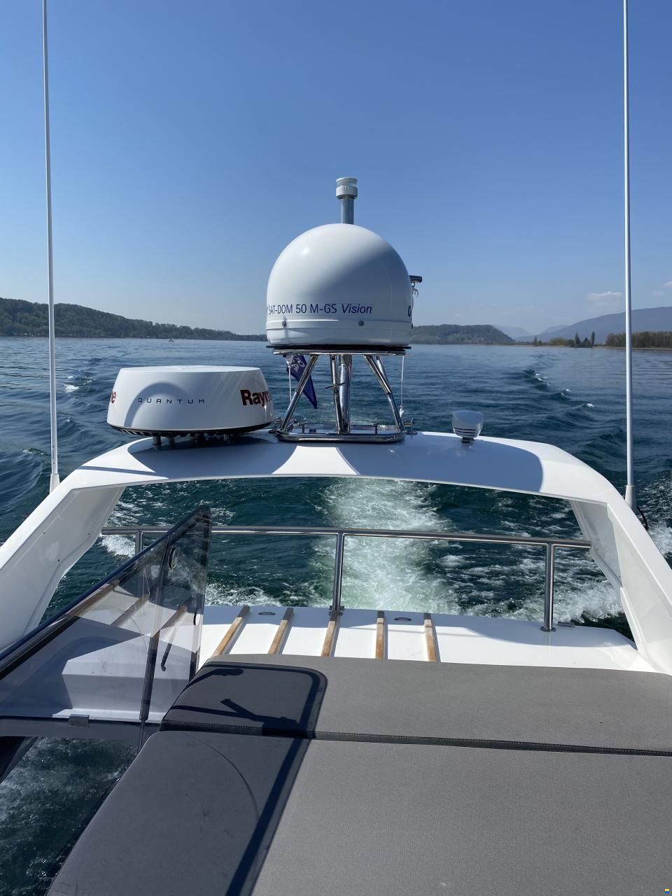 Galeon 300 Fly