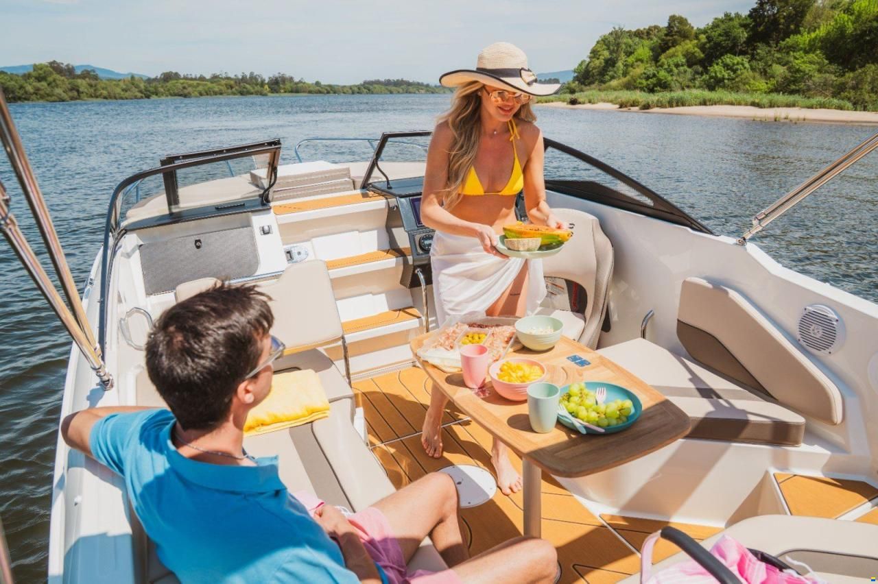 Bayliner C21 OUTBOARD