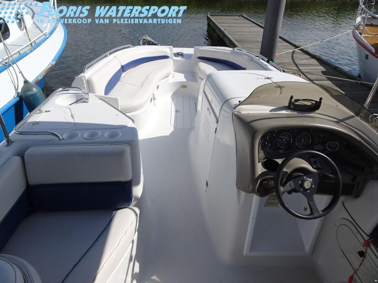 Crownline 238 DB