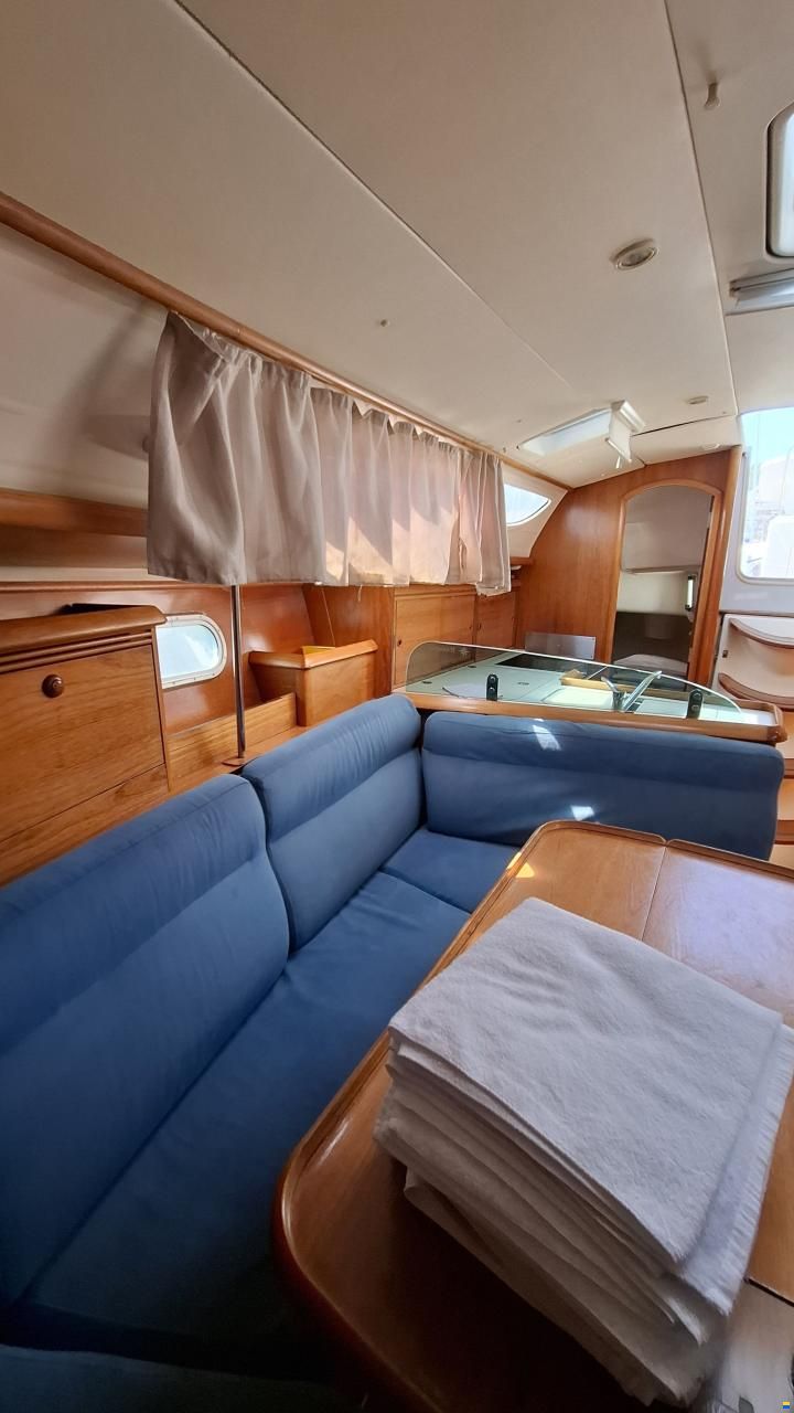 Jeanneau Sun Odyssey 35