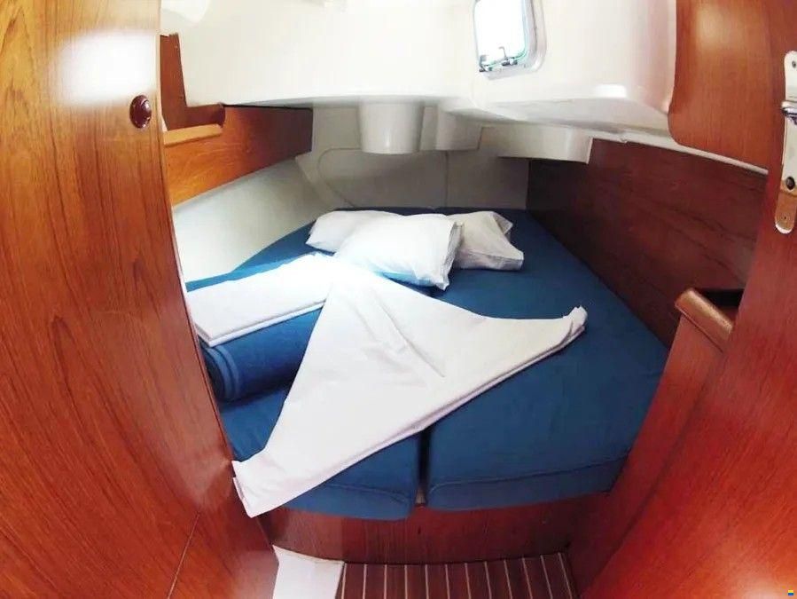 Jeanneau Sun Odyssey 35