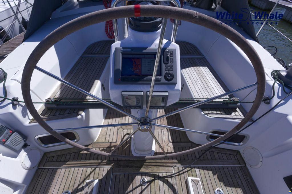 Hanse 375