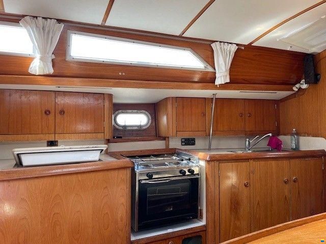 Jeanneau Sun Odyssey 37.2
