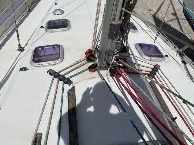 Jeanneau Sun Odyssey 37.2