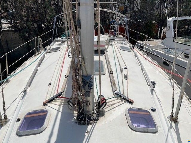 Jeanneau Sun Odyssey 37.2