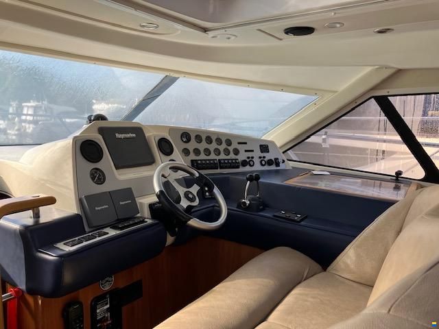 Sealine C39 Hardtop