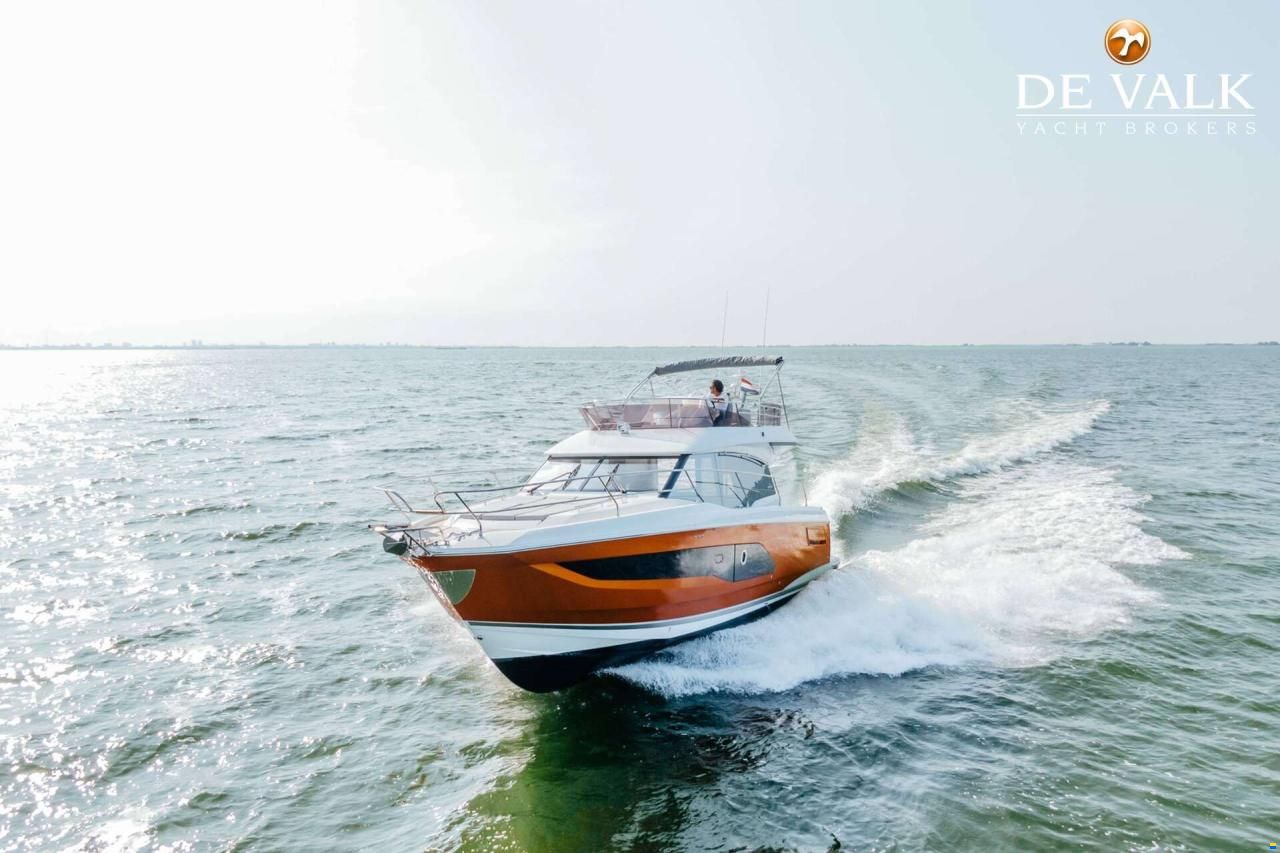 Prestige 420 Flybridge