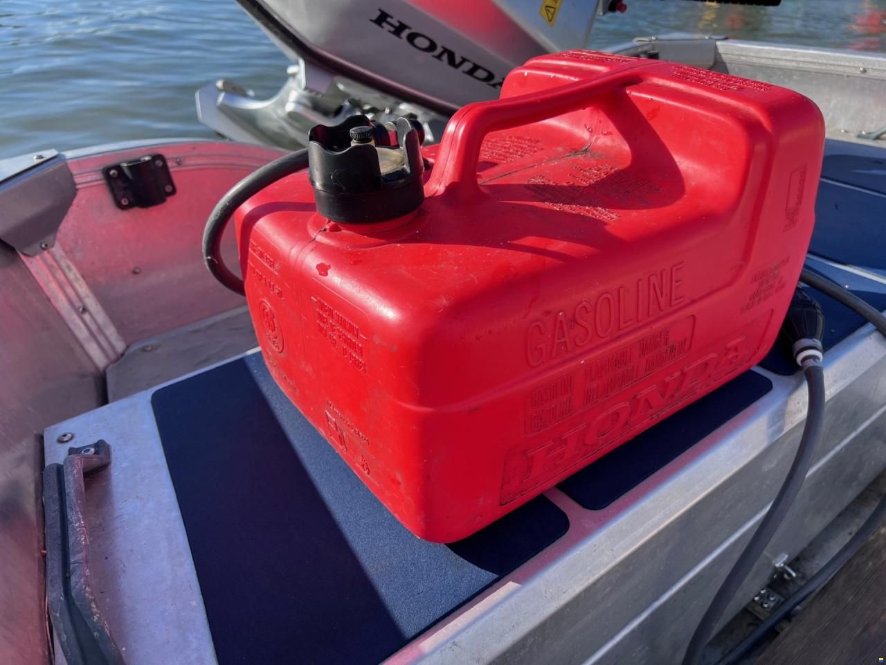 Linder Fishing 440