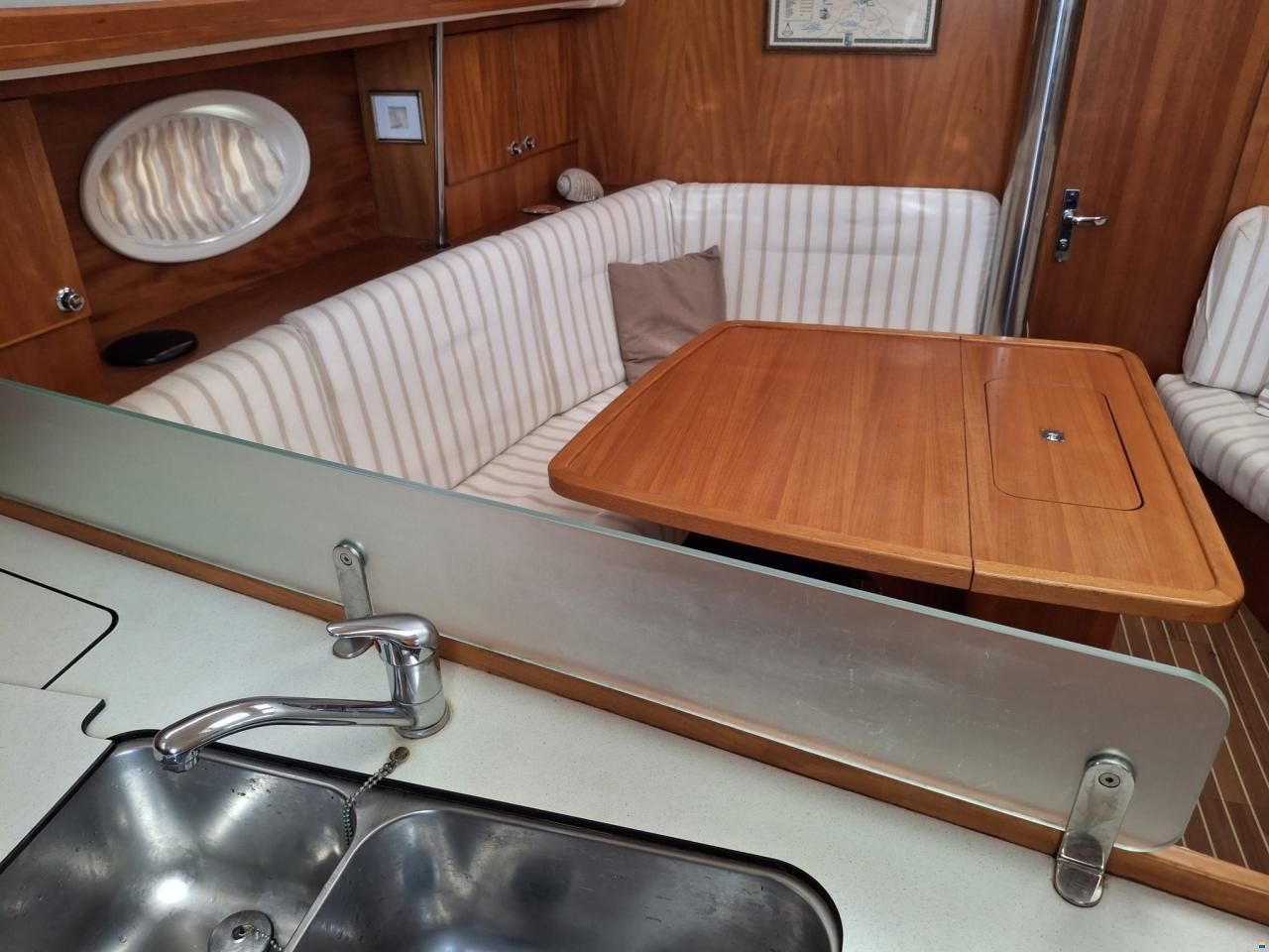 Elan 374 Impression