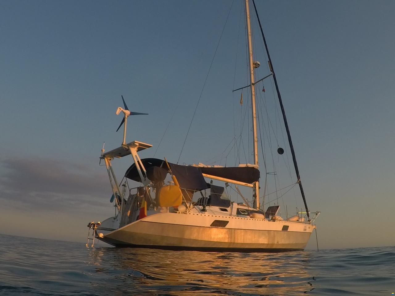 Alubat OVNI 32