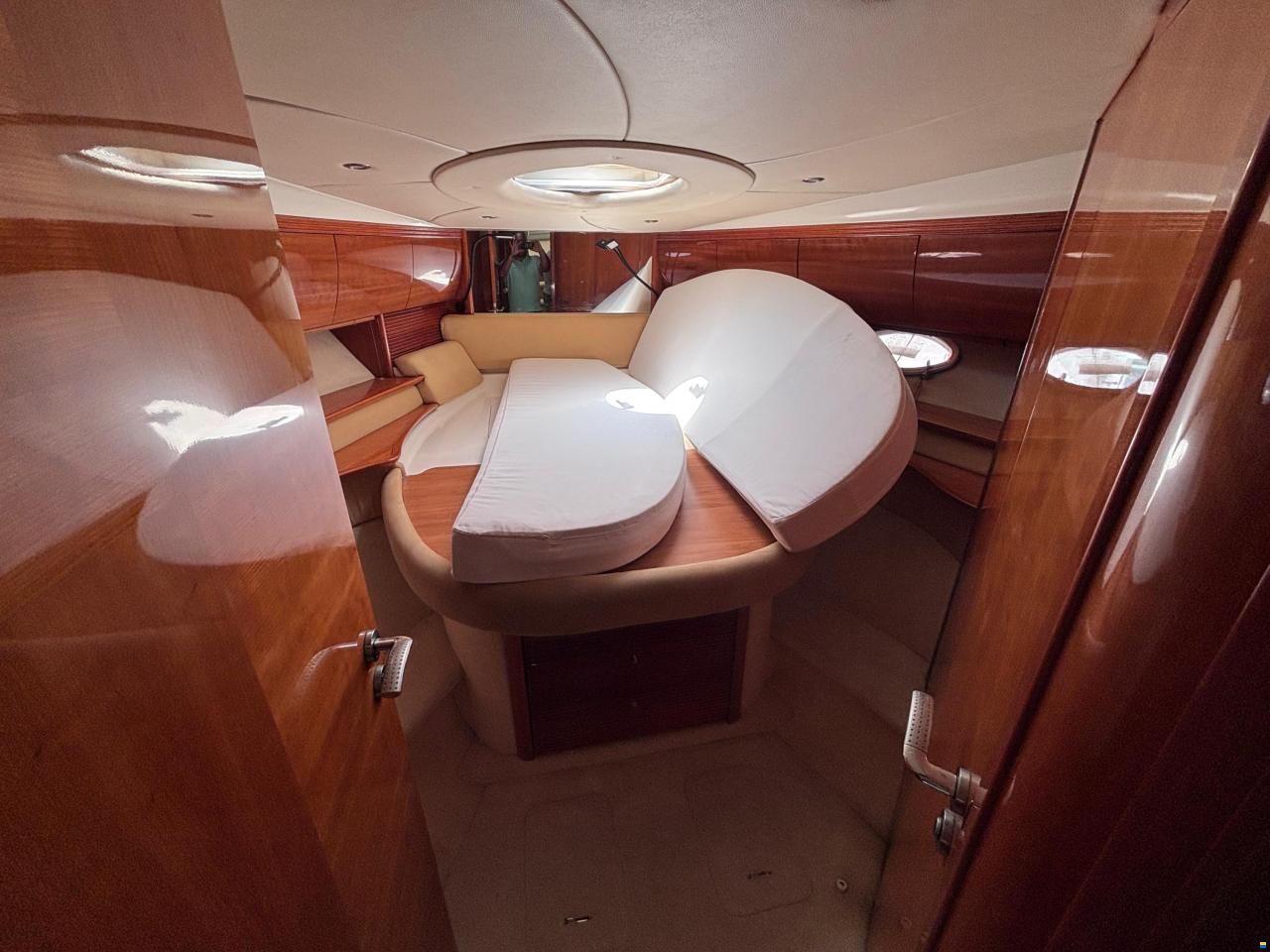 Atlantis 47 Open