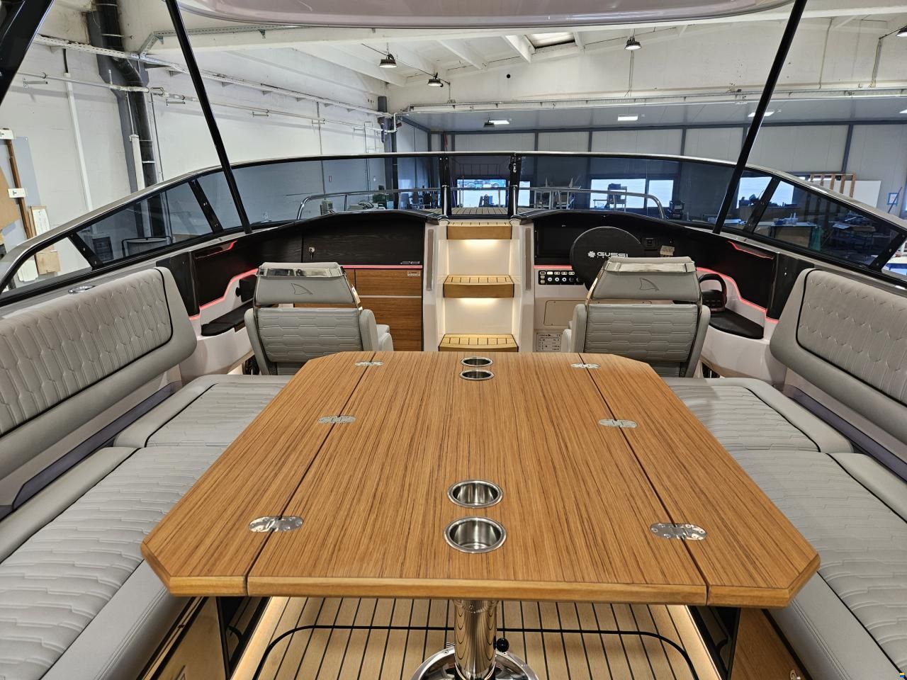 Alfastreet 28 Cabin Electric