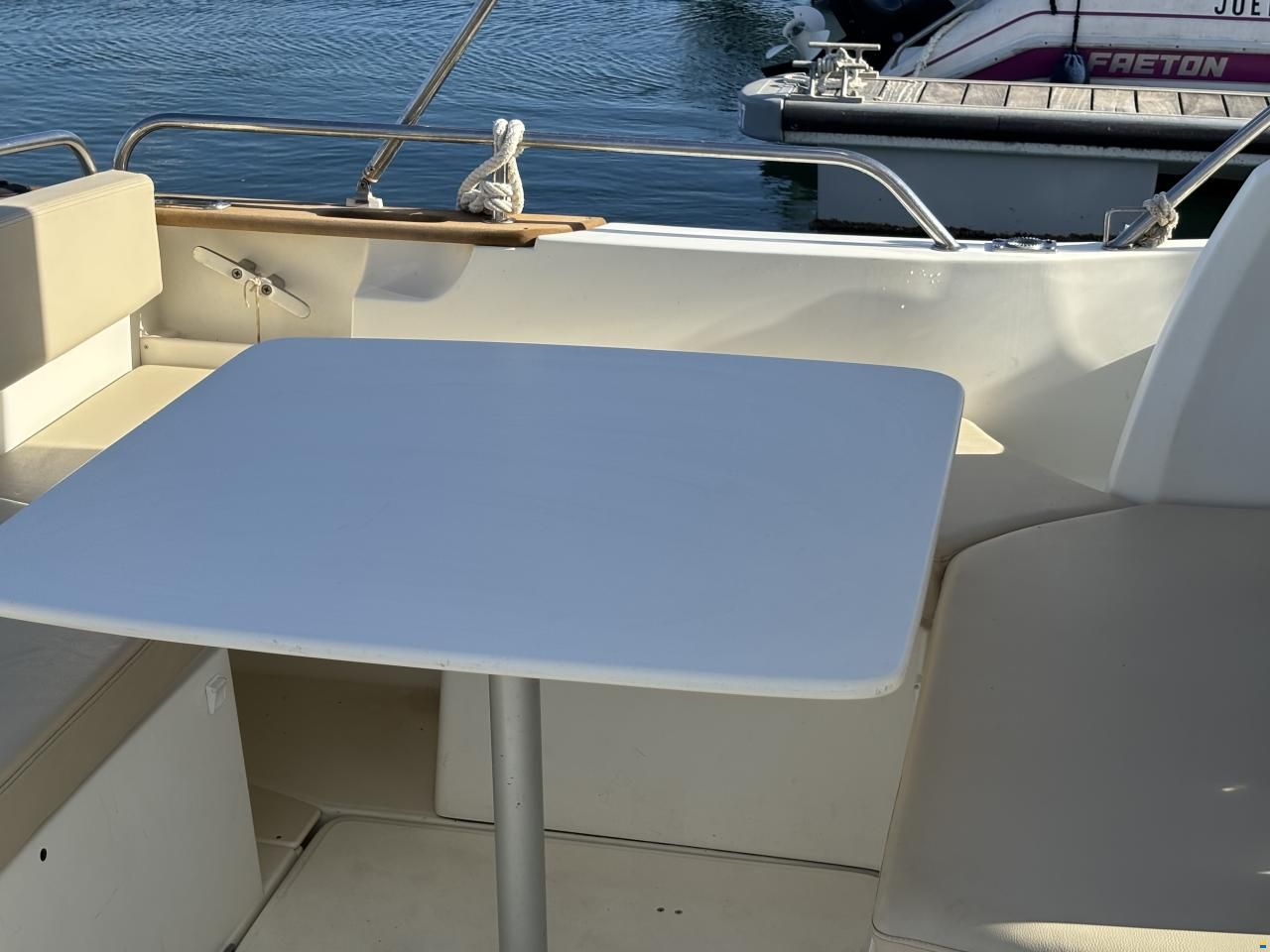 Jeanneau Merry Fisher 725
