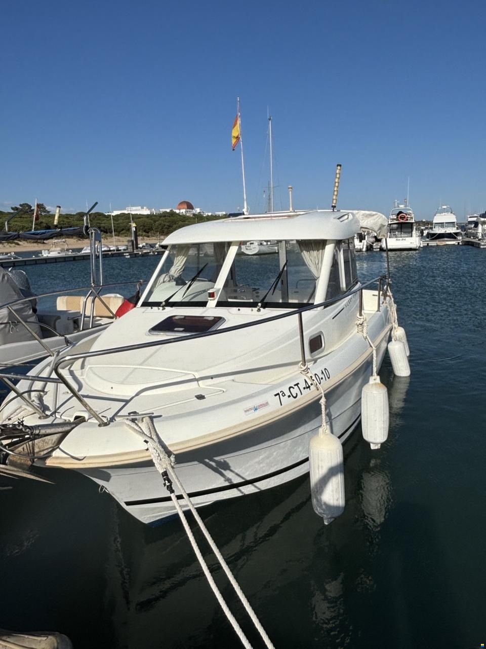 Jeanneau Merry Fisher 725