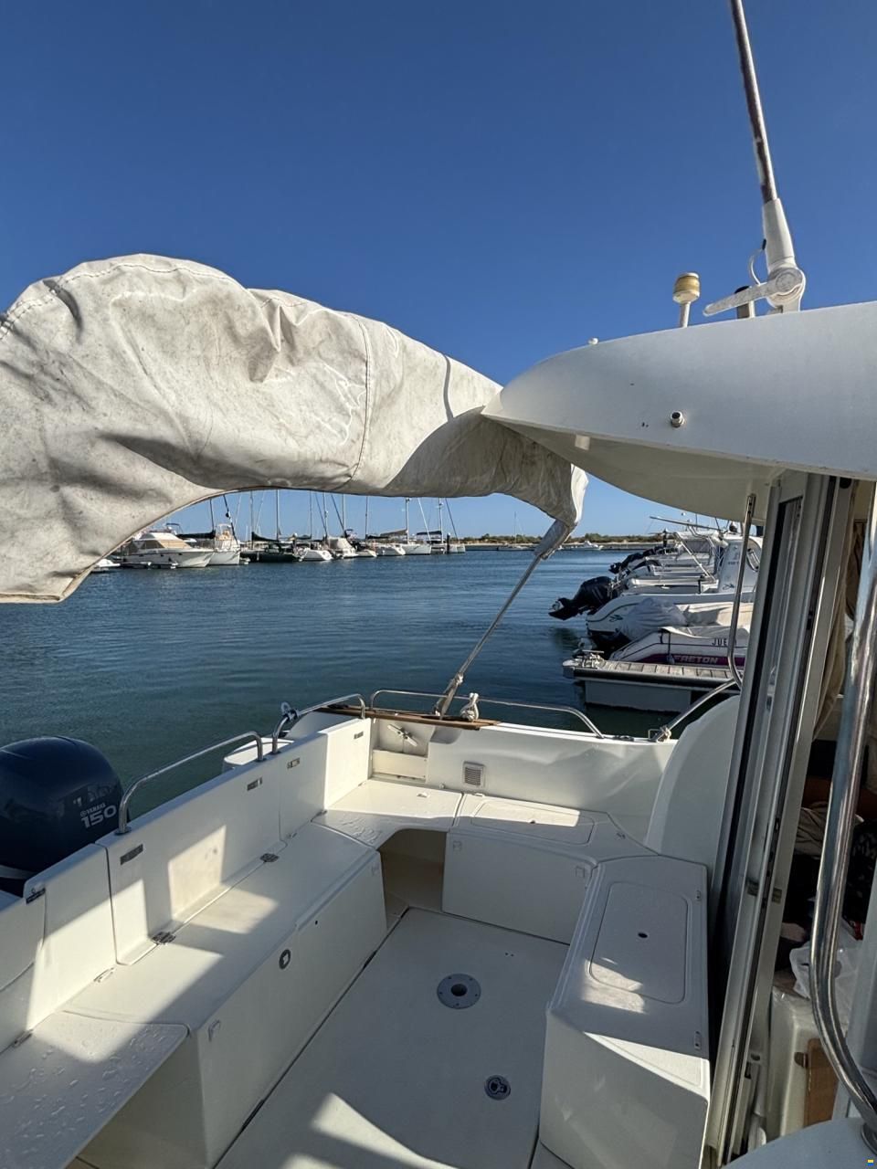 Jeanneau Merry Fisher 725