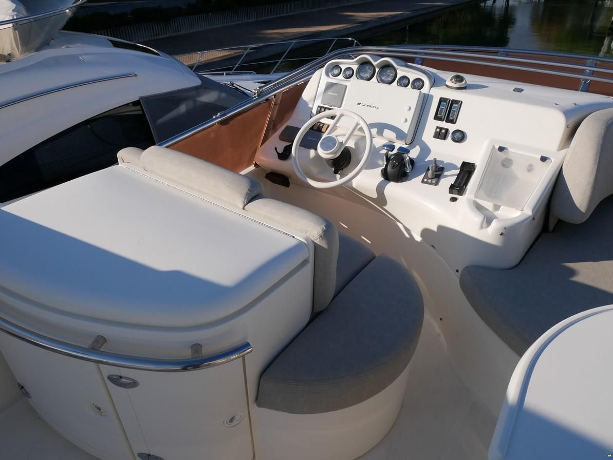 Azimut 50