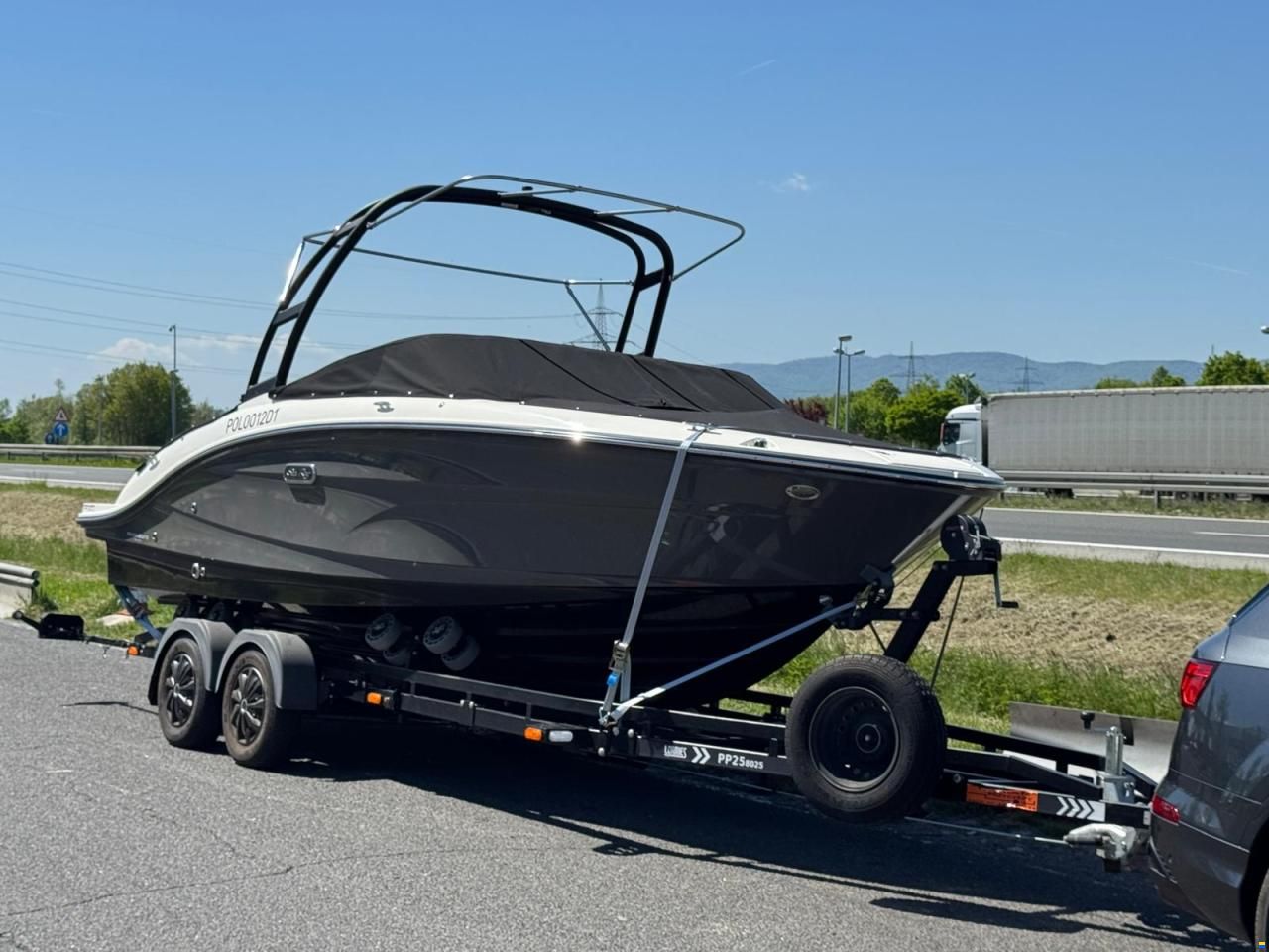 Sea Ray 210 SPX