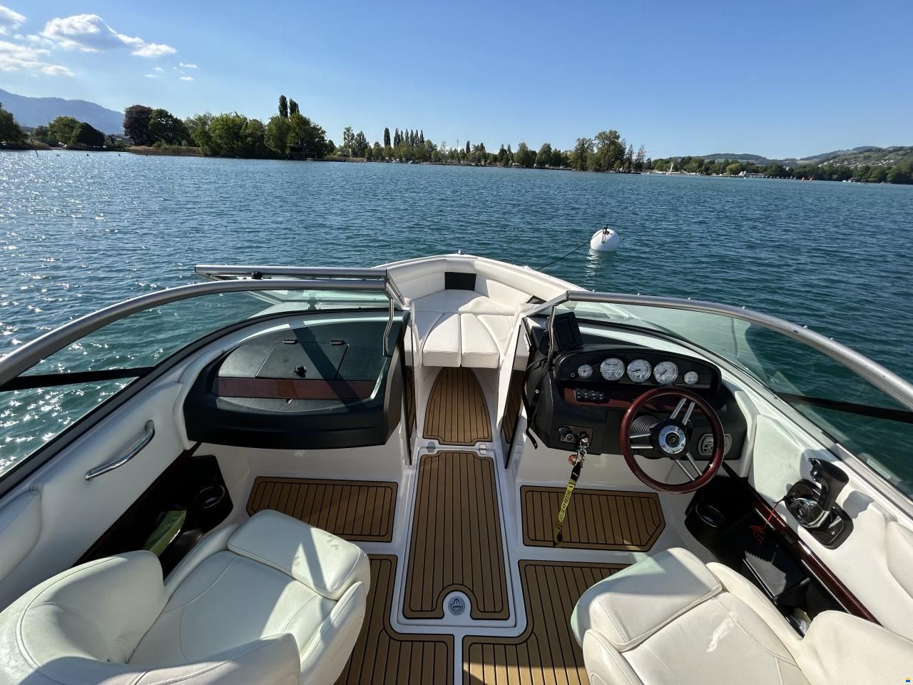 Regal 2100