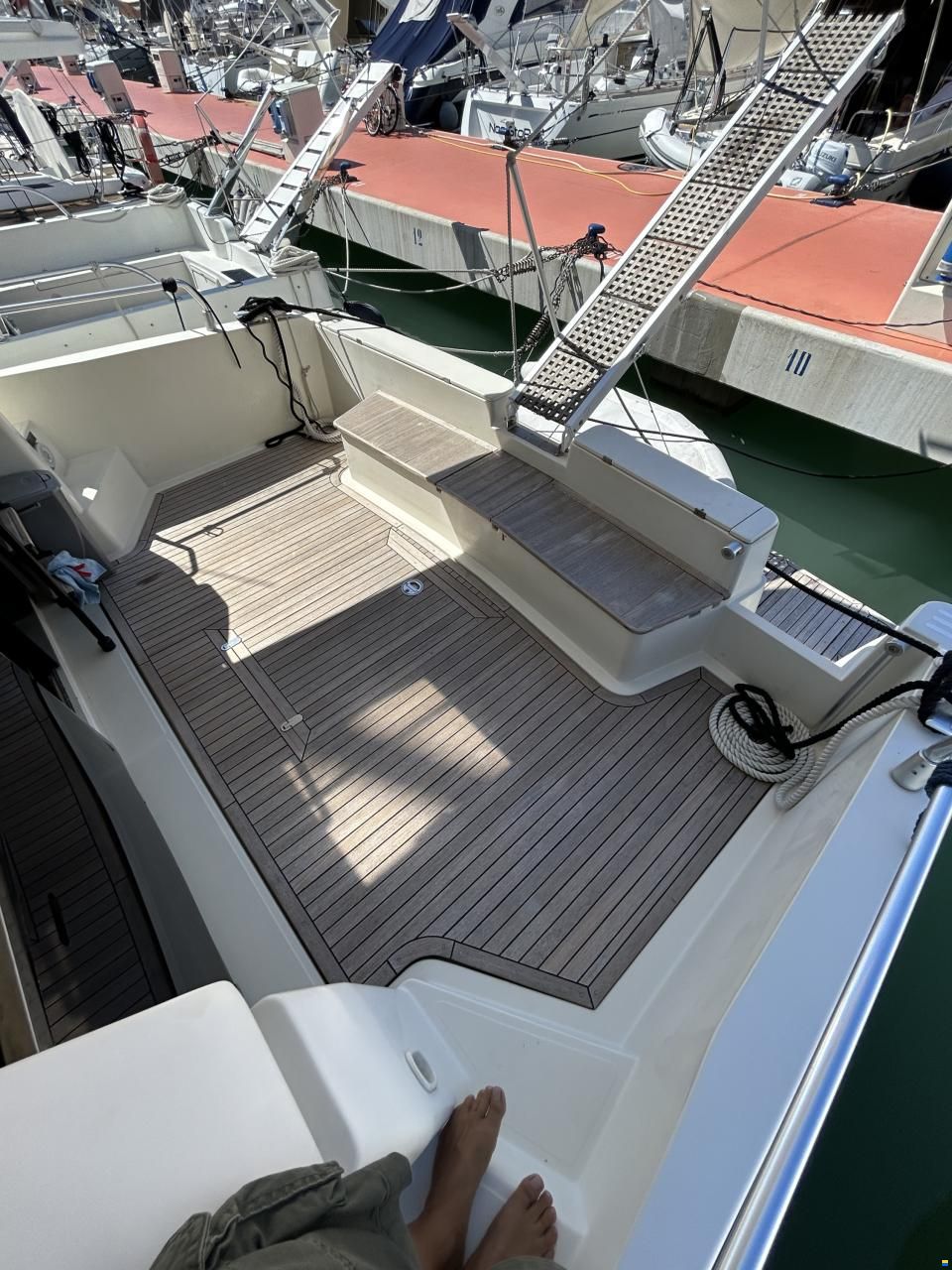 Ferretti 120 Fly UN MOTORE GUASTO