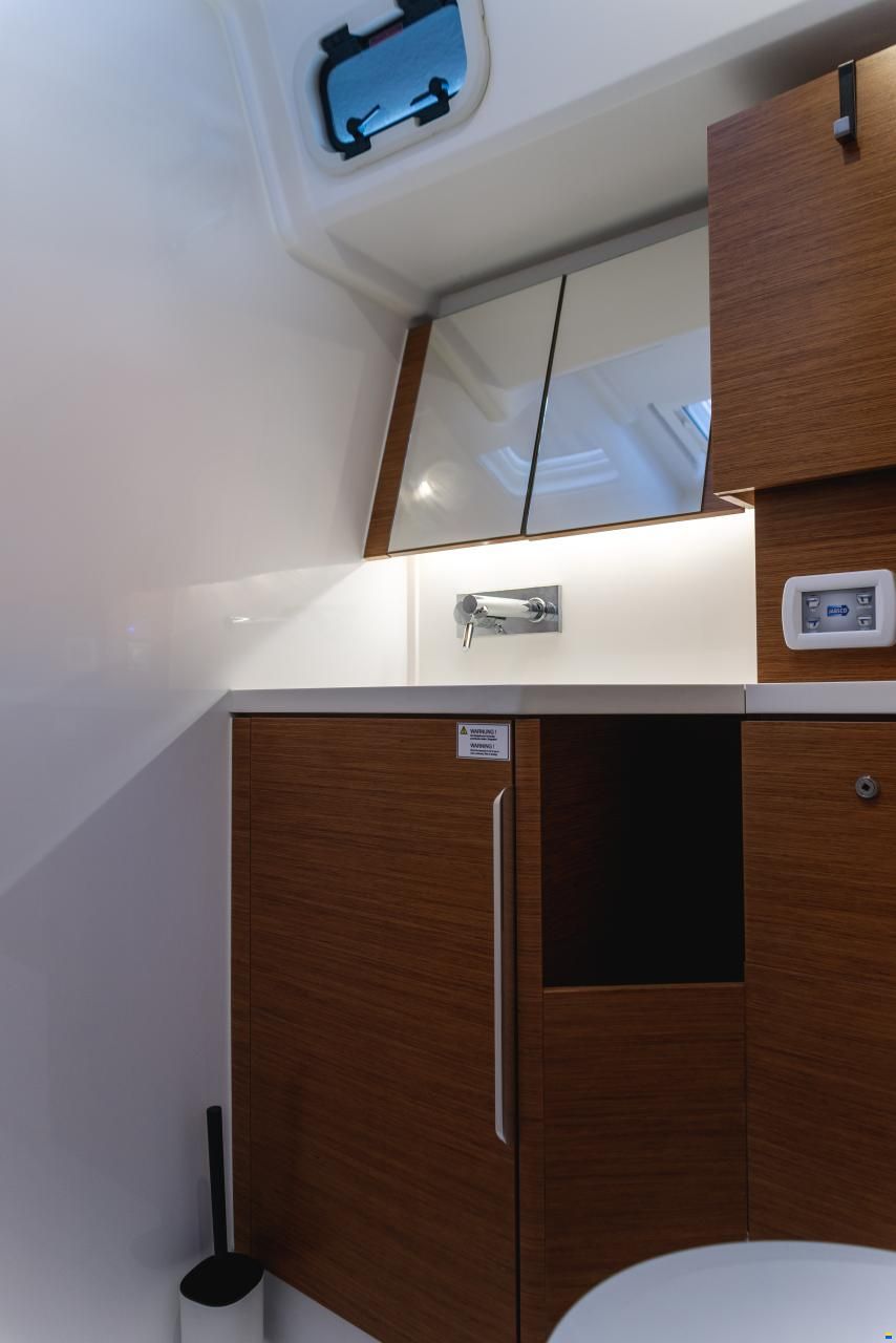 Hanse 460