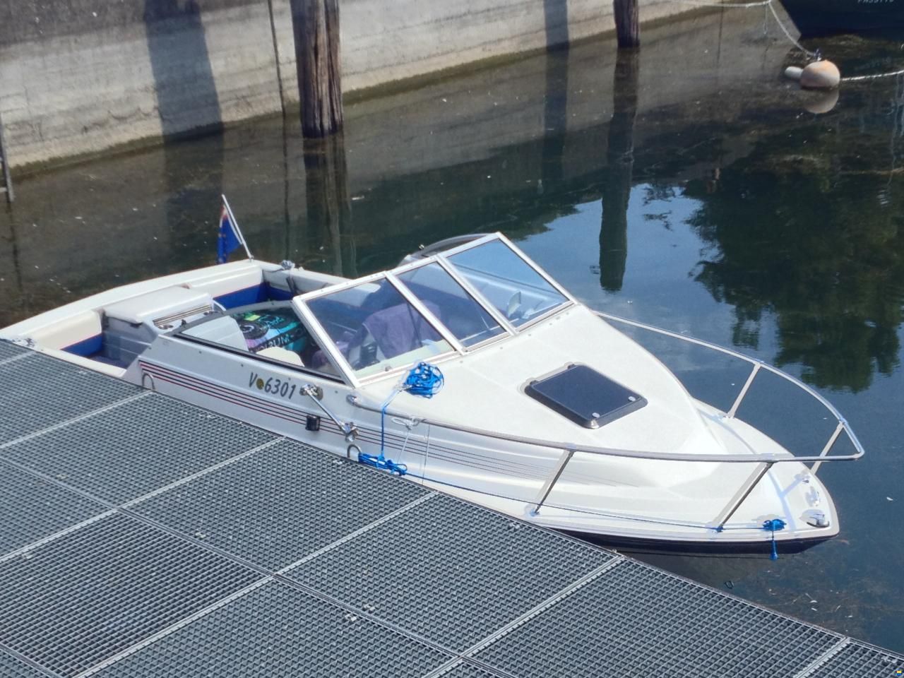 Bayliner 1952 Classic