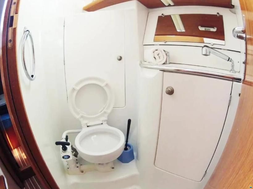 Jeanneau Sun Odyssey 35