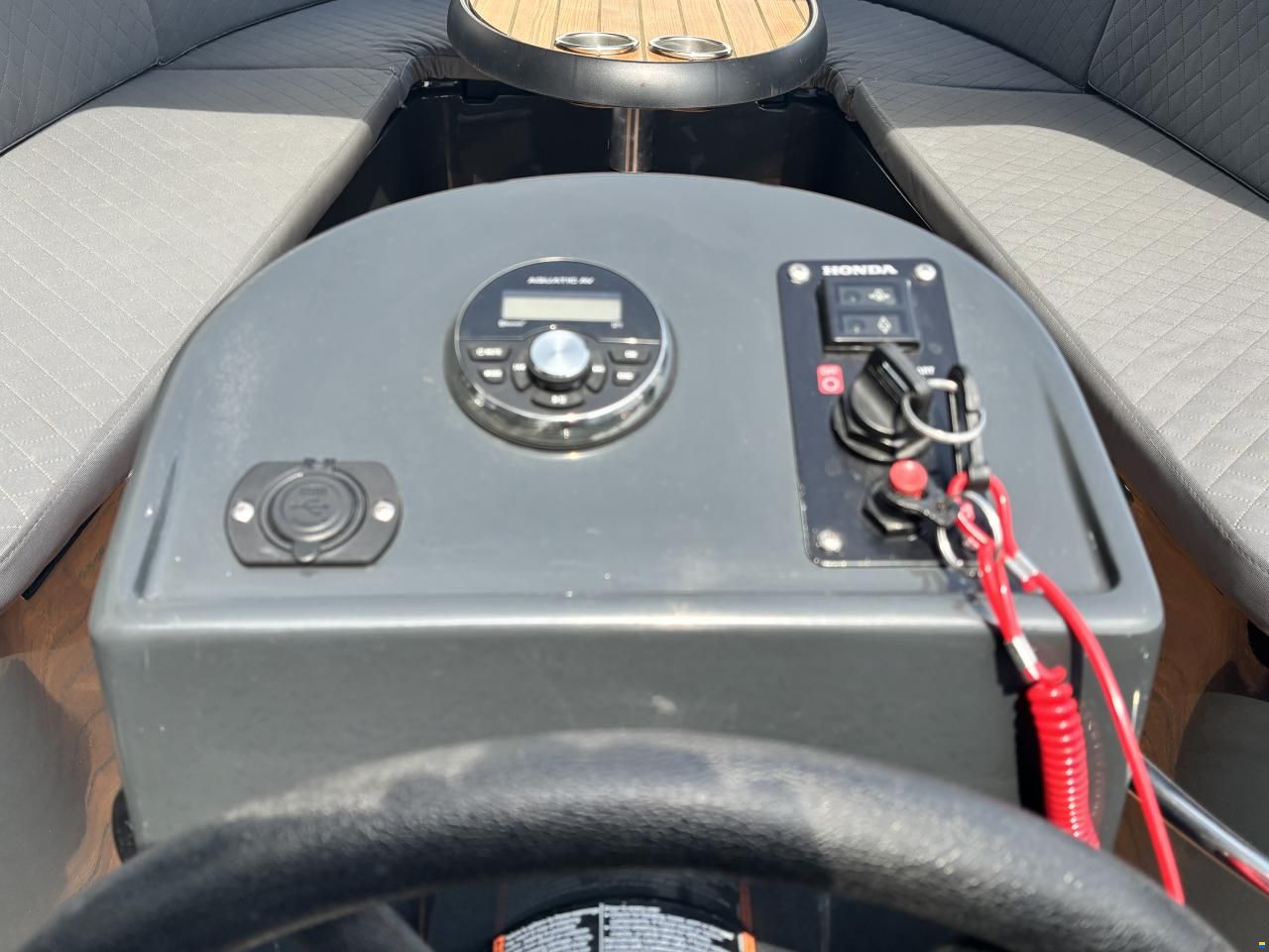 570 Tender