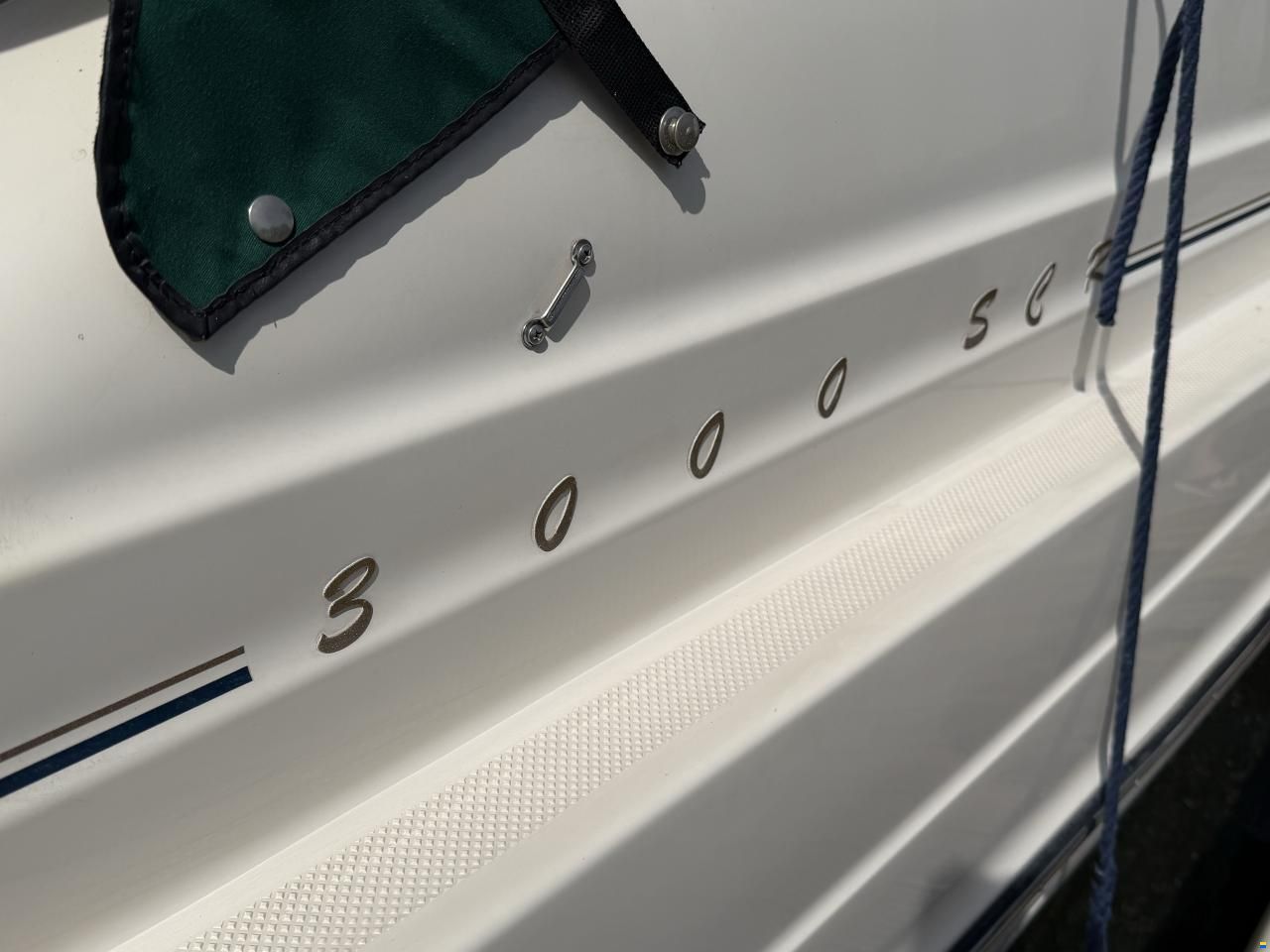 Maxum SCR 3000
