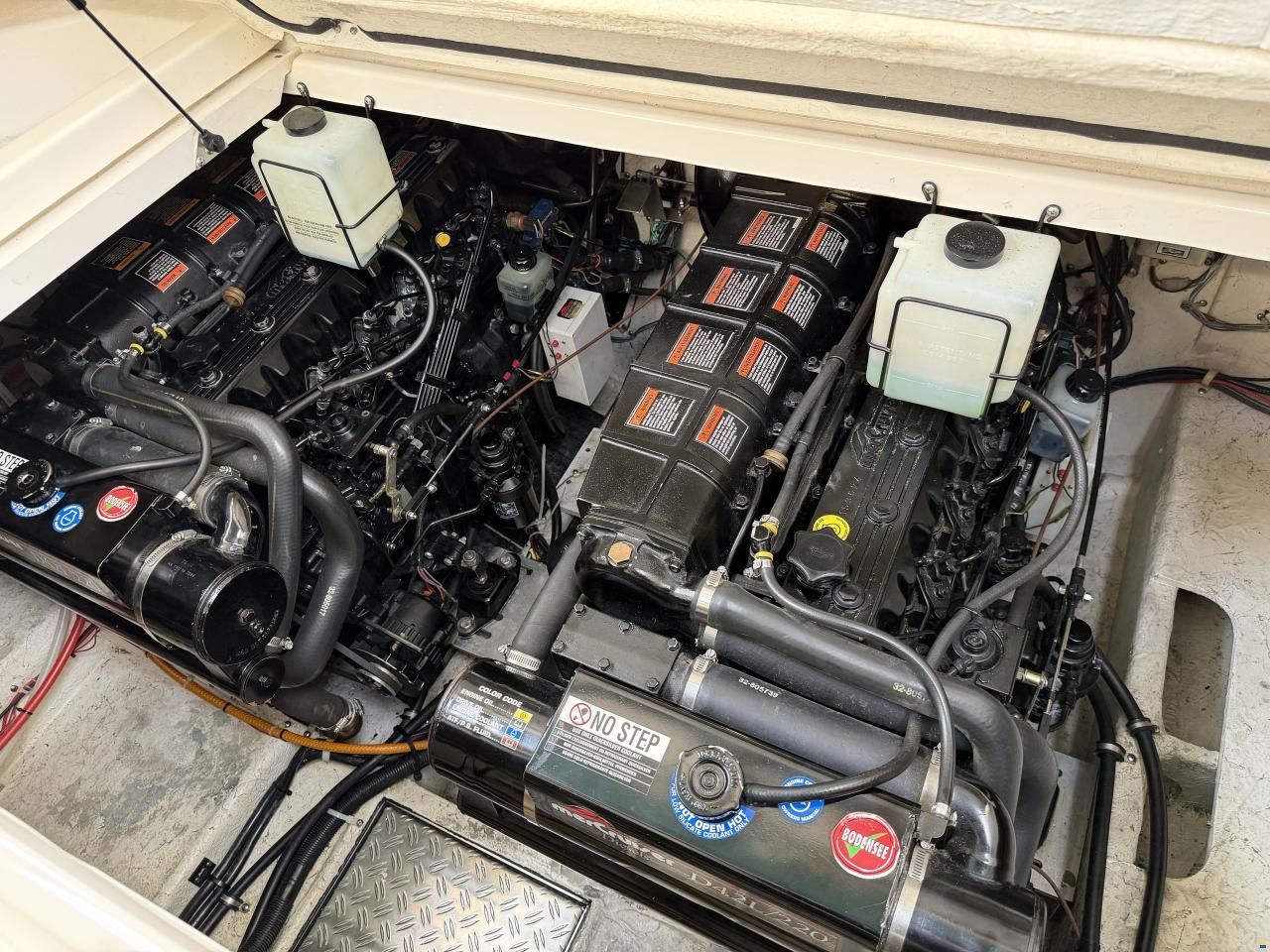 Maxum SCR 3000